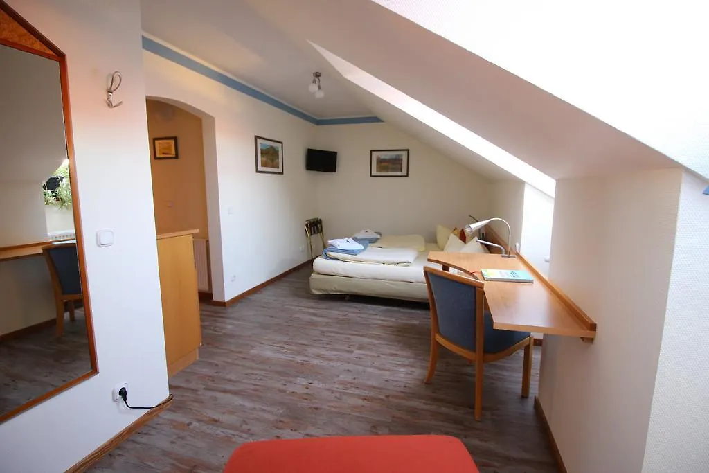 Hotel Zur Linde Hohenlinden